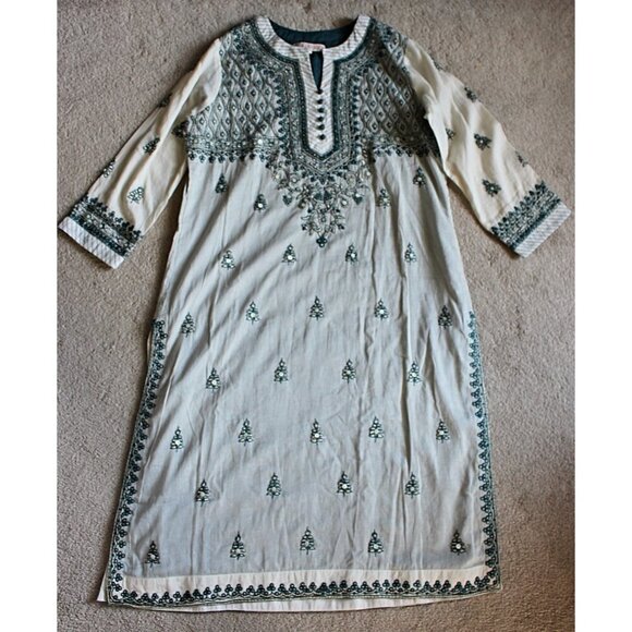 Ritu Kumar - Beautiful Embroidered Kurta Kaftan - Double Layer, Embellished - S - Picture 7 of 11